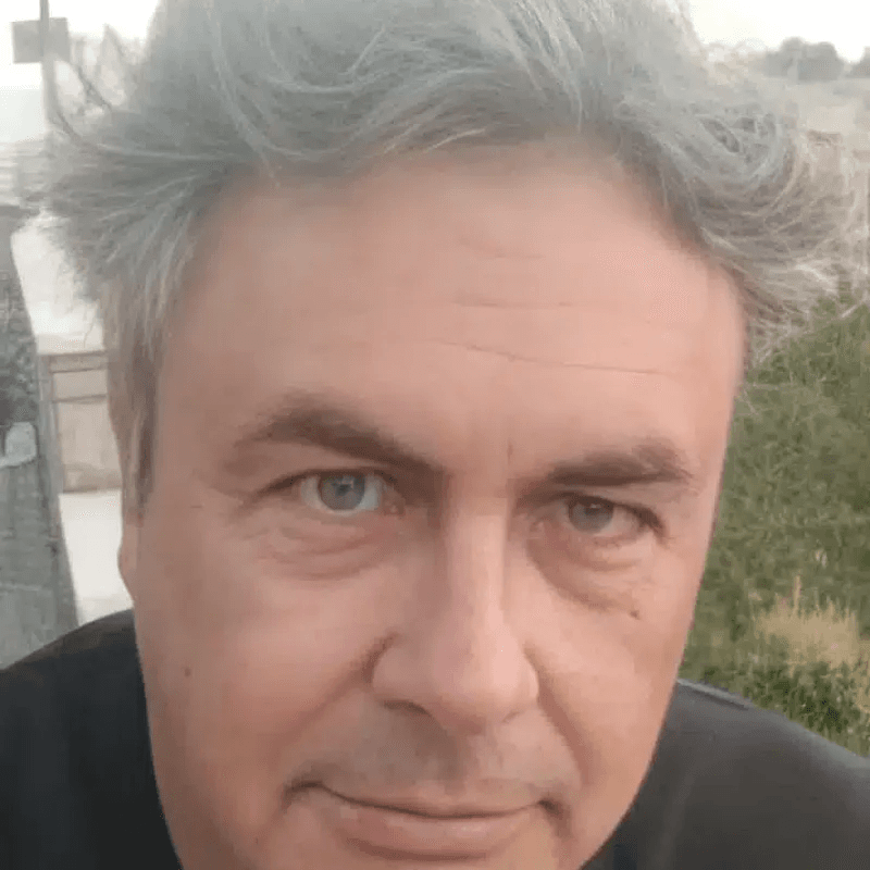 Marco Ussei CE 认证与机械安全工程师肖像